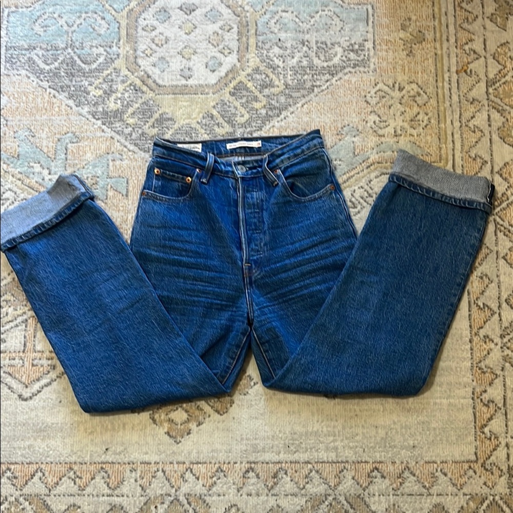 LEVI’S Blue Straight Leg Women's Jeans